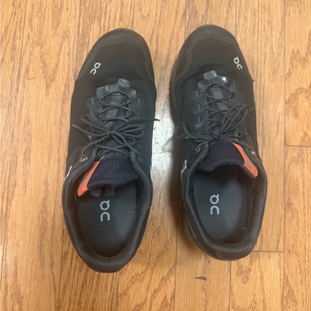 On Cloud Cloudventure Waterproof Trail Men’s Size 10